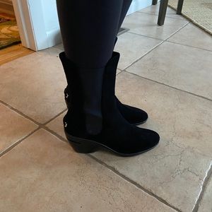 ColeHaan  x Nike Air heeled booties